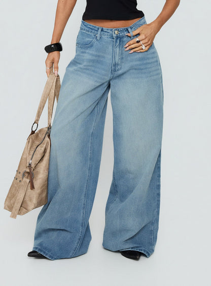 Naylor Mid Rise Wide Leg Jeans Light Blue Wash