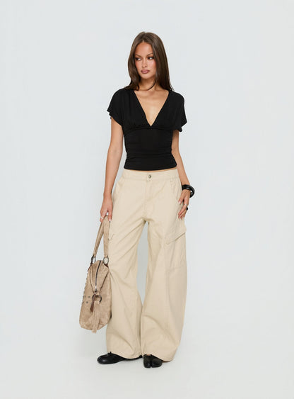 Selective Memory Low Rise Wide Leg Cargo Pants Cream