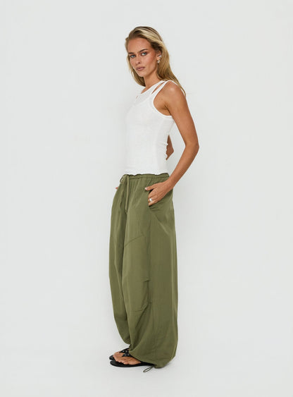 Mankind Baggy Cargo Pants Olive